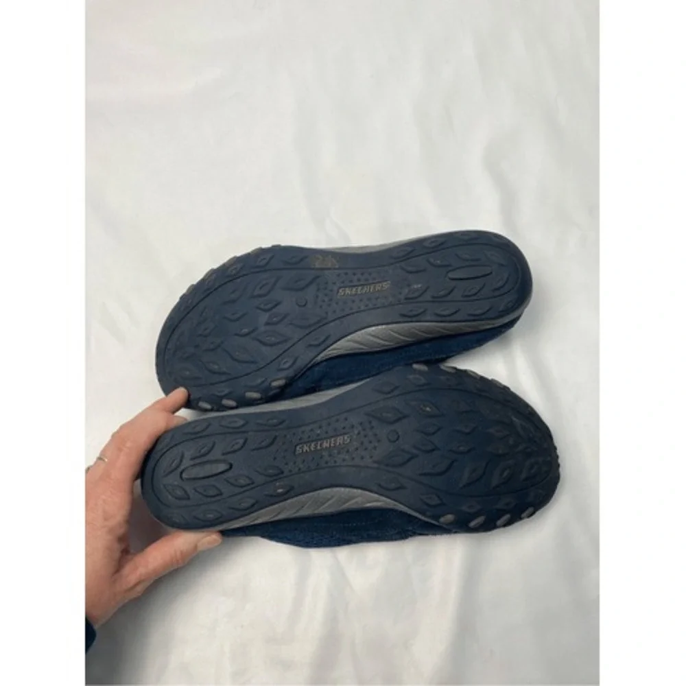 Skechers Women's Navy Blue‎ Mary Janes Sz 8.5